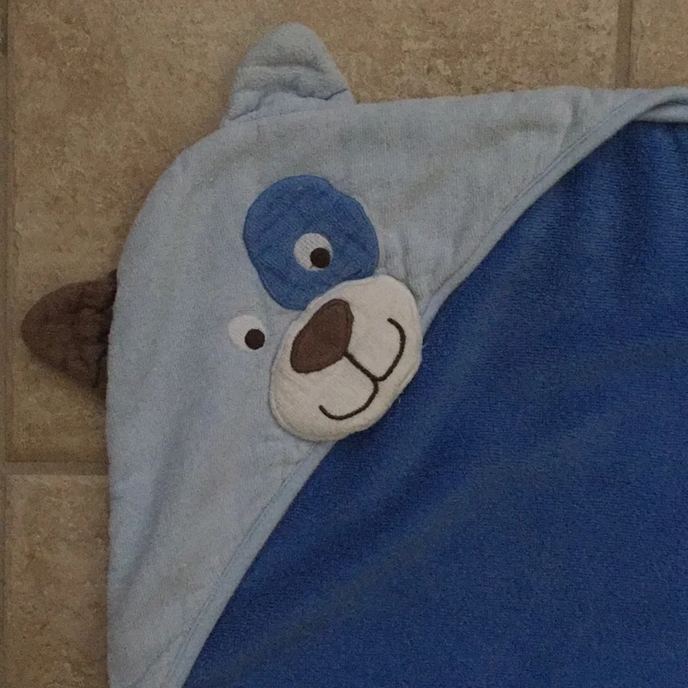 Carter's Dog Hooded Bath Towel and Washcloths
